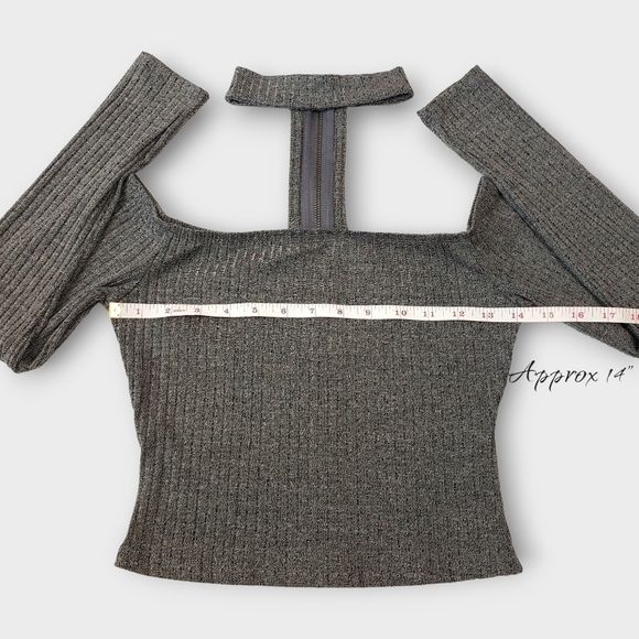 LF Seek The Label Off the Shoulder High Neck Top - Picture 6 of 8